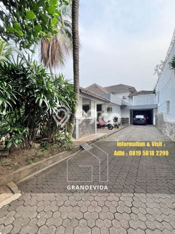 Siap Huni Rumah Mewah 6 Kamar di Kebayoran Baru Dekat ke Mana Saja Siap Huni Rumah Mewah 6 Kamar di Kebayoran Baru Dekat ke Mana Saja