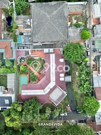 Hunian Super Mewah dengan Akses Paling Strategis di Senayan, Jakarta Selatan Hunian Super Mewah dengan Akses Paling Strategis di Senayan, Jakarta Selatan