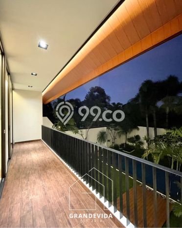 Jual Rumah Luas Megah Dengan View Cantik di Kemang, Jakarta Selatan Jual Rumah Luas Megah Dengan View Cantik di Kemang, Jakarta Selatan
