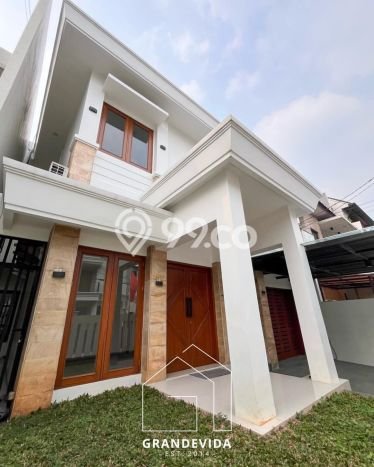 Rumah Mewah LB 280m2 Siap Huni Desain Elegan di Pondok Indah, Jakarta Selatan Rumah Mewah LB 280m2 Siap Huni Desain Elegan di Pondok Indah, Jakarta Selatan