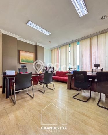 Kantor Dijual di Jakarta Selatan LT 229m2 & LB 1000m2 Lokasi Terbaik! Kantor Dijual di Jakarta Selatan LT 229m2 & LB 1000m2 Lokasi Terbaik!