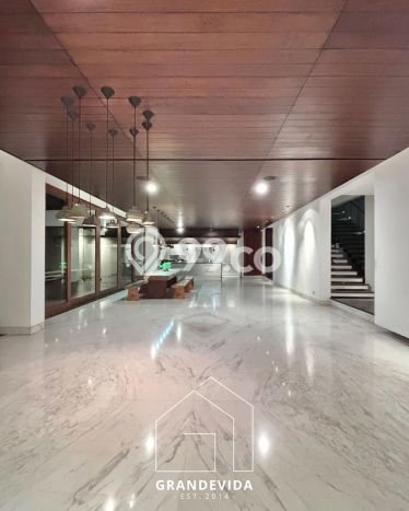 Hunian Mewah LB 1200m2 Siap Pakai Desain Elegan di Pondok Indah, Jakarta Selatan Hunian Mewah LB 1200m2 Siap Pakai Desain Elegan di Pondok Indah, Jakarta Selatan