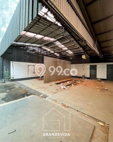 Komersial Strategis Kawasan Kebayoran Baru, Luas 400m2m², Lokasi Berkembang Komersial Strategis Kawasan Kebayoran Baru, Luas 400m2m², Lokasi Berkembang