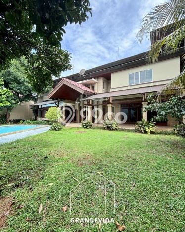 Rumah Elit Modern Siap Huni di Pondok Indah Jakarta Selatan Rumah Elit Modern Siap Huni di Pondok Indah Jakarta Selatan