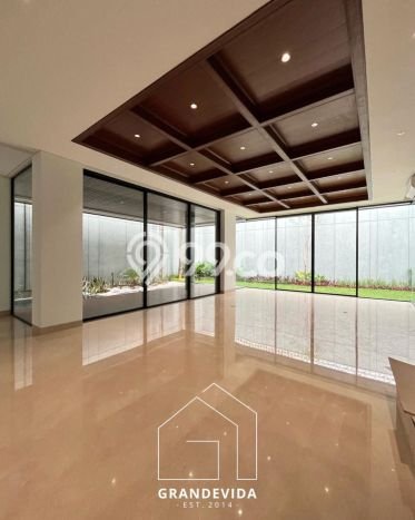 Rumah Elit Modern Siap Huni di Kemang Jakarta Selatan Rumah Elit Modern Siap Huni di Kemang Jakarta Selatan