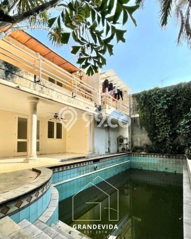Rumah Luxury Modern Tanpa Renovasi di Pondok Indah Jakarta Selatan Rumah Luxury Modern Tanpa Renovasi di Pondok Indah Jakarta Selatan