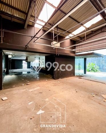 Komersial Strategis Kawasan Kebayoran Baru, Luas 400m2m², Lokasi Berkembang Komersial Strategis Kawasan Kebayoran Baru, Luas 400m2m², Lokasi Berkembang