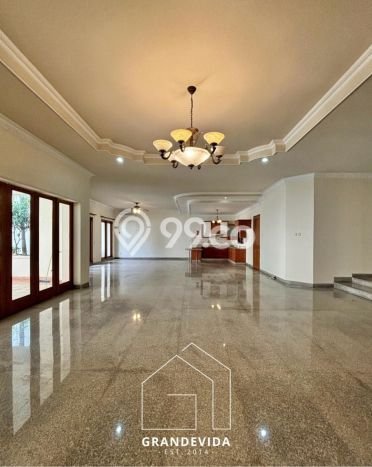 For Sale! Luxury House LT 710m2 Desain Elegan di Cipete For Sale! Luxury House LT 710m2 Desain Elegan di Cipete
