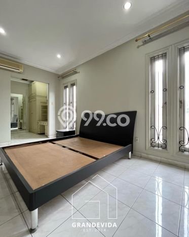 Dijual Rumah Mewah Megah Dengan View Cantik di Cipete, Jakarta Selatan Dijual Rumah Mewah Megah Dengan View Cantik di Cipete, Jakarta Selatan