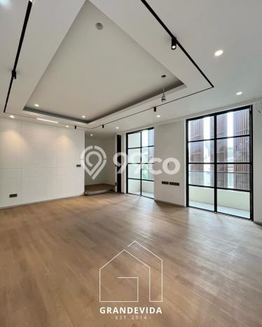 Rumah Luxury Modern Siap Huni di Pondok Indah Jakarta Selatan Rumah Luxury Modern Siap Huni di Pondok Indah Jakarta Selatan