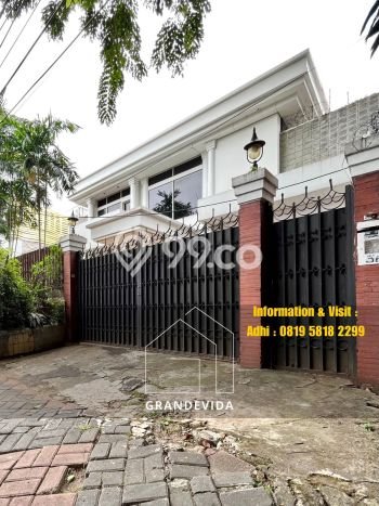 Dijual Rumah Premium dengan Fasilitas Sekitar Komplit di Kebayoran Baru, Jakarta Selatan Dijual Rumah Premium dengan Fasilitas Sekitar Komplit di Kebayoran Baru, Jakarta Selatan
