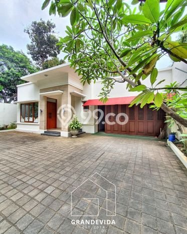 Rumah Elit LB 650m2 Siap Huni Desain Elegan di Cipete, Jakarta Selatan Rumah Elit LB 650m2 Siap Huni Desain Elegan di Cipete, Jakarta Selatan