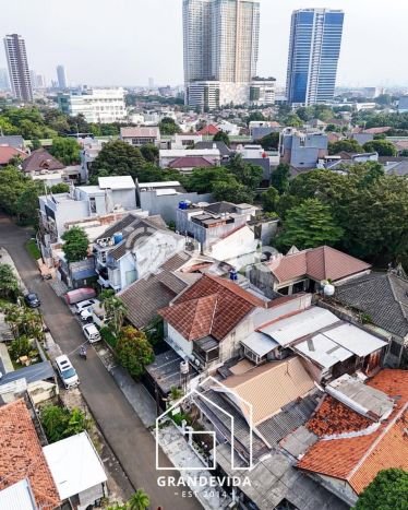 Rumah Eksklusif Dijual LT 232m2 di Kebayoran Baru, Jakarta Selatan Rumah Eksklusif Dijual LT 232m2 di Kebayoran Baru, Jakarta Selatan
