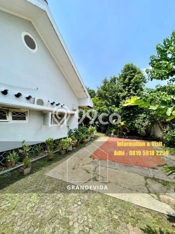 Rumah Mewah Dijual LT 550m2 di Kebayoran Baru, Jakarta Selatan Rumah Mewah Dijual LT 550m2 di Kebayoran Baru, Jakarta Selatan