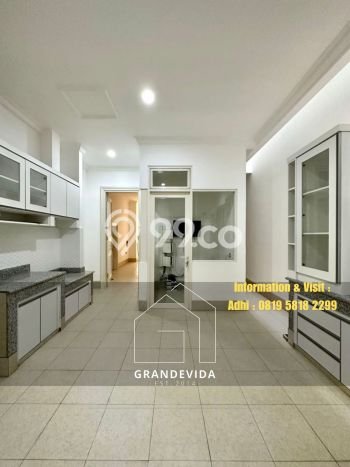Hunian Eksklusif Siap Huni LT 778m2 di Kebayoran Baru, Jakarta Selatan Hunian Eksklusif Siap Huni LT 778m2 di Kebayoran Baru, Jakarta Selatan