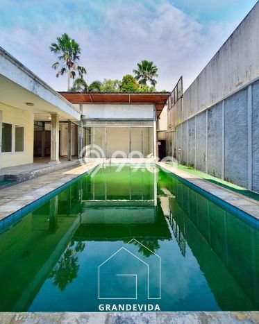 Rumah Elit LB 300m2 Siap Pakai Desain Elegan di Pondok Indah, Jakarta Selatan Rumah Elit LB 300m2 Siap Pakai Desain Elegan di Pondok Indah, Jakarta Selatan