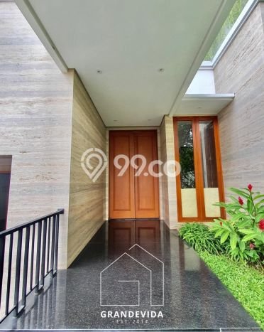 Hunian Elit LB 525m2 Siap Pakai Desain Elegan di Pondok Indah, Jakarta Selatan Hunian Elit LB 525m2 Siap Pakai Desain Elegan di Pondok Indah, Jakarta Selatan