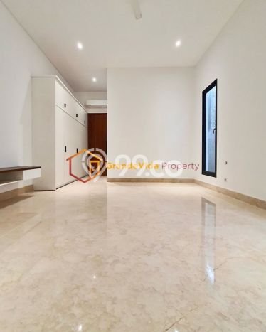 Rumah Luxury Modern Siap Huni di Kemang Jakarta Selatan Rumah Luxury Modern Siap Huni di Kemang Jakarta Selatan