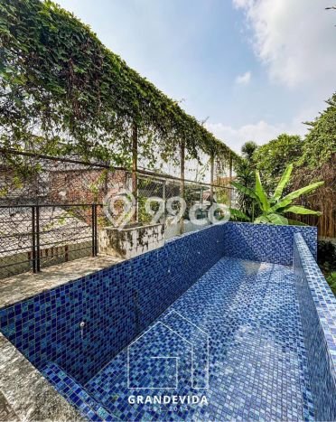 Dijual Komersial Area Bisnis Kawasan , Luas 1249m2m², Jalan Raya Dijual Komersial Area Bisnis Kawasan , Luas 1249m2m², Jalan Raya