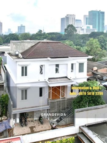 Siap Huni Hunian Elit 5 Kamar di Kebayoran Baru Dekat ke Mana Saja Siap Huni Hunian Elit 5 Kamar di Kebayoran Baru Dekat ke Mana Saja