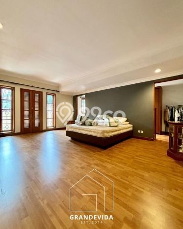 Hunian Mewah LB 906m2 Siap Huni Desain Elegan di Pondok Indah, Jakarta Selatan Hunian Mewah LB 906m2 Siap Huni Desain Elegan di Pondok Indah, Jakarta Selatan