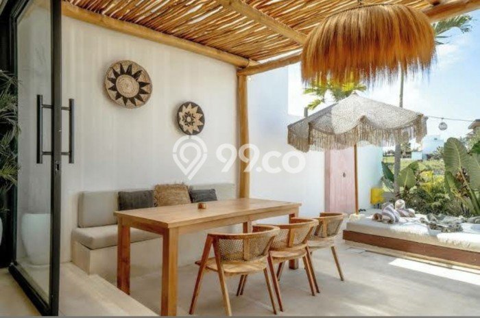 HOT DEAL! Vila di Canggu, Area 99m², Lokasi Strategis HOT DEAL! Vila di Canggu, Area 99m², Lokasi Strategis
