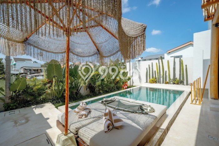 HOT DEAL! Vila di Canggu, Area 99m², Lokasi Strategis HOT DEAL! Vila di Canggu, Area 99m², Lokasi Strategis