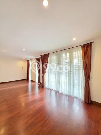 Sewa Rumah Harga Terjangkau di Pondok Indah Jakarta Selatan Punya 4 KT Sewa Rumah Harga Terjangkau di Pondok Indah Jakarta Selatan Punya 4 KT