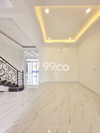 Rumah Luxury Modern Siap Huni di Pondok Indah Jakarta Selatan Rumah Luxury Modern Siap Huni di Pondok Indah Jakarta Selatan