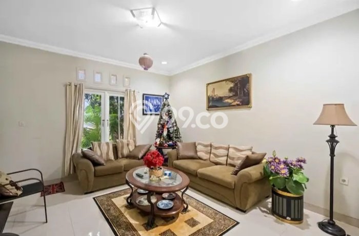Jual Rumah Mewah Elegan Dengan View Cantik di Pejaten, Jakarta Selatan Jual Rumah Mewah Elegan Dengan View Cantik di Pejaten, Jakarta Selatan