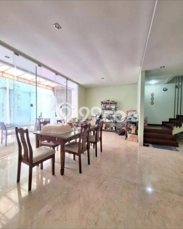 Dijual Hunian Mewah dengan Fasilitas Sekitar Lengkap di Lebak Bulus, Jakarta Selatan Dijual Hunian Mewah dengan Fasilitas Sekitar Lengkap di Lebak Bulus, Jakarta Selatan