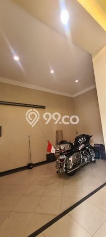 Rumah Elit Modern Siap Huni di Puri Indah Jakarta Barat Rumah Elit Modern Siap Huni di Puri Indah Jakarta Barat