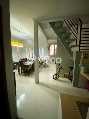 Dijual Rumah Eksklusif 3 KT di Kemanggisan, Jakarta Barat Dijual Rumah Eksklusif 3 KT di Kemanggisan, Jakarta Barat