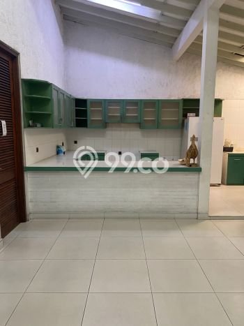 Rumah Luxury Modern Siap Huni di Puri Indah Jakarta Barat Rumah Luxury Modern Siap Huni di Puri Indah Jakarta Barat