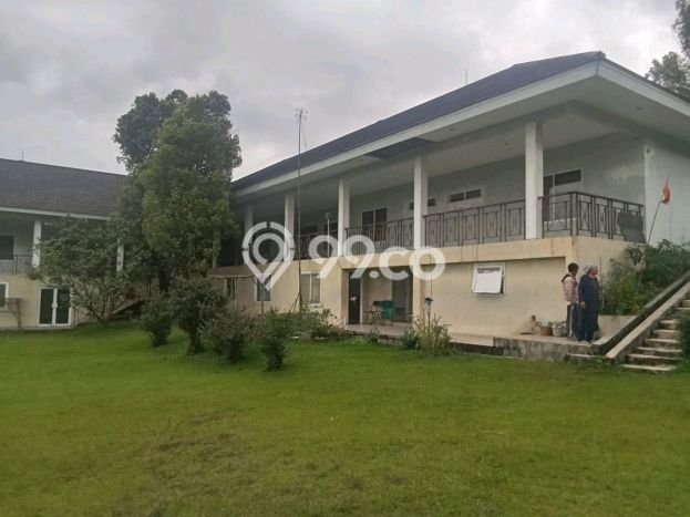 KESEMPATAN EMAS! Vila Kawasan , Ukuran 12000m2m², Lingkungan Elite dengan privasi terjaga KESEMPATAN EMAS! Vila Kawasan , Ukuran 12000m2m², Lingkungan Elite dengan privasi terjaga