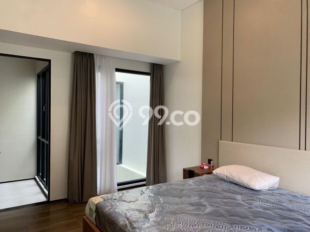Jual Rumah Mewah Elegan Dengan View Cantik di Kemang, Jakarta Selatan Jual Rumah Mewah Elegan Dengan View Cantik di Kemang, Jakarta Selatan