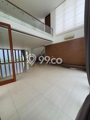 Rumah Modern Dikontrakkan di Menteng Jakarta Pusat Lokasi Sangat Strategis Rumah Modern Dikontrakkan di Menteng Jakarta Pusat Lokasi Sangat Strategis