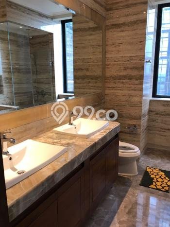 Sewa Apartemen Minimalis 105m2 Punya 2 KT, 2 KM, Lokasi di Kebayoran Baru Sewa Apartemen Minimalis 105m2 Punya 2 KT, 2 KM, Lokasi di Kebayoran Baru