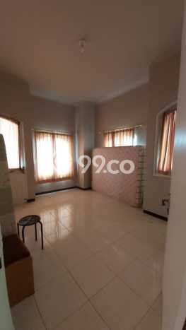KESEMPATAN EMAS! Vila di Trawas, Ukuran 1124m2m², Area Potensial dengan prospek naik KESEMPATAN EMAS! Vila di Trawas, Ukuran 1124m2m², Area Potensial dengan prospek naik