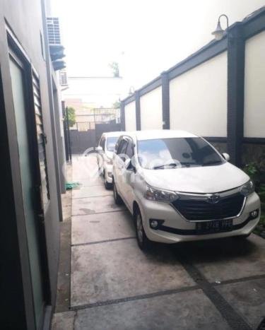 Komersial Dijual di Prime Area Surabaya Luas 400m2 Komersial Dijual di Prime Area Surabaya Luas 400m2