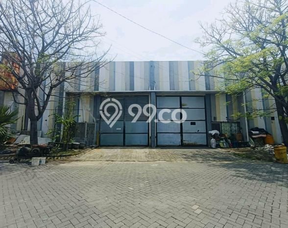 Area Ramai! Gudang Dijual di Sidoarjo untuk Bisnis Luas Bangunan 300m2 Area Ramai! Gudang Dijual di Sidoarjo untuk Bisnis Luas Bangunan 300m2