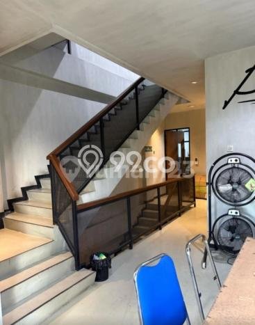 Ruko Paling Dicari LB 400m2 Dijual di Dukuh Pakis Ruko Paling Dicari LB 400m2 Dijual di Dukuh Pakis