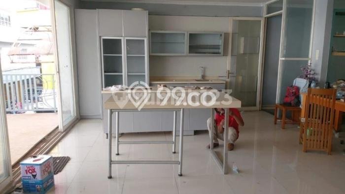Ruko Bagus Dijual LB 300m2 Lokasi Strategis Surabaya Area Cocok untuk Berbisnis Ruko Bagus Dijual LB 300m2 Lokasi Strategis Surabaya Area Cocok untuk Berbisnis