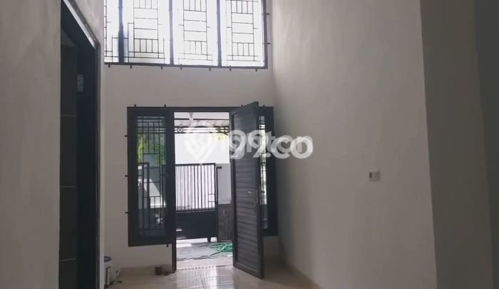 Sewa Rumah Murah di Keputih Surabaya dengan 3 KT Sewa Rumah Murah di Keputih Surabaya dengan 3 KT