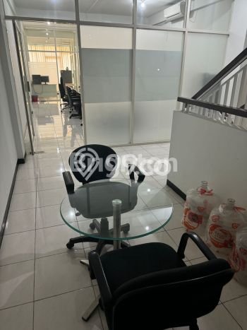 Dijual! Ruko di Middle East Ring Road Surabaya LT 72m2 / LB 250m2 Kawasan Bisnis Dijual! Ruko di Middle East Ring Road Surabaya LT 72m2 / LB 250m2 Kawasan Bisnis