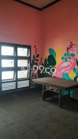 Disewakan! Rumah 6 Kamar Tidur &
3 Kamar Mandi di Surabaya Kota, Surabaya Disewakan! Rumah 6 Kamar Tidur &
3 Kamar Mandi di Surabaya Kota, Surabaya