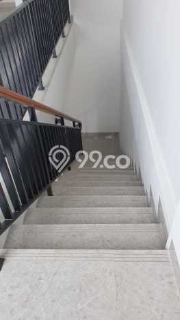 Ruko Dijual di Prime Area Tangerang Luas 100m2 Ruko Dijual di Prime Area Tangerang Luas 100m2