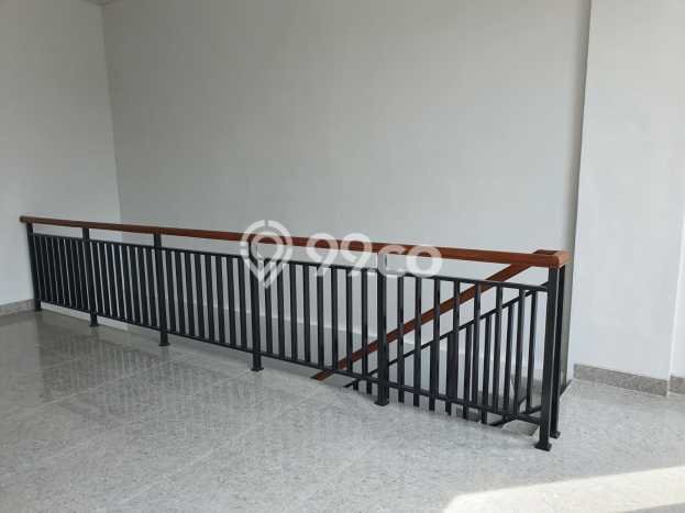 Ruko Dijual di Prime Area Tangerang Luas 100m2 Ruko Dijual di Prime Area Tangerang Luas 100m2