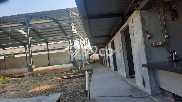 Pabrik Dijual di Cikupa Tangerang dengan Luas Bangunan 2544m2 Pabrik Dijual di Cikupa Tangerang dengan Luas Bangunan 2544m2