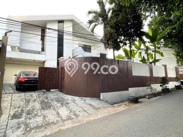 Ready to Use! Premium House LT 702m2 Desain Modern di Mampang Ready to Use! Premium House LT 702m2 Desain Modern di Mampang